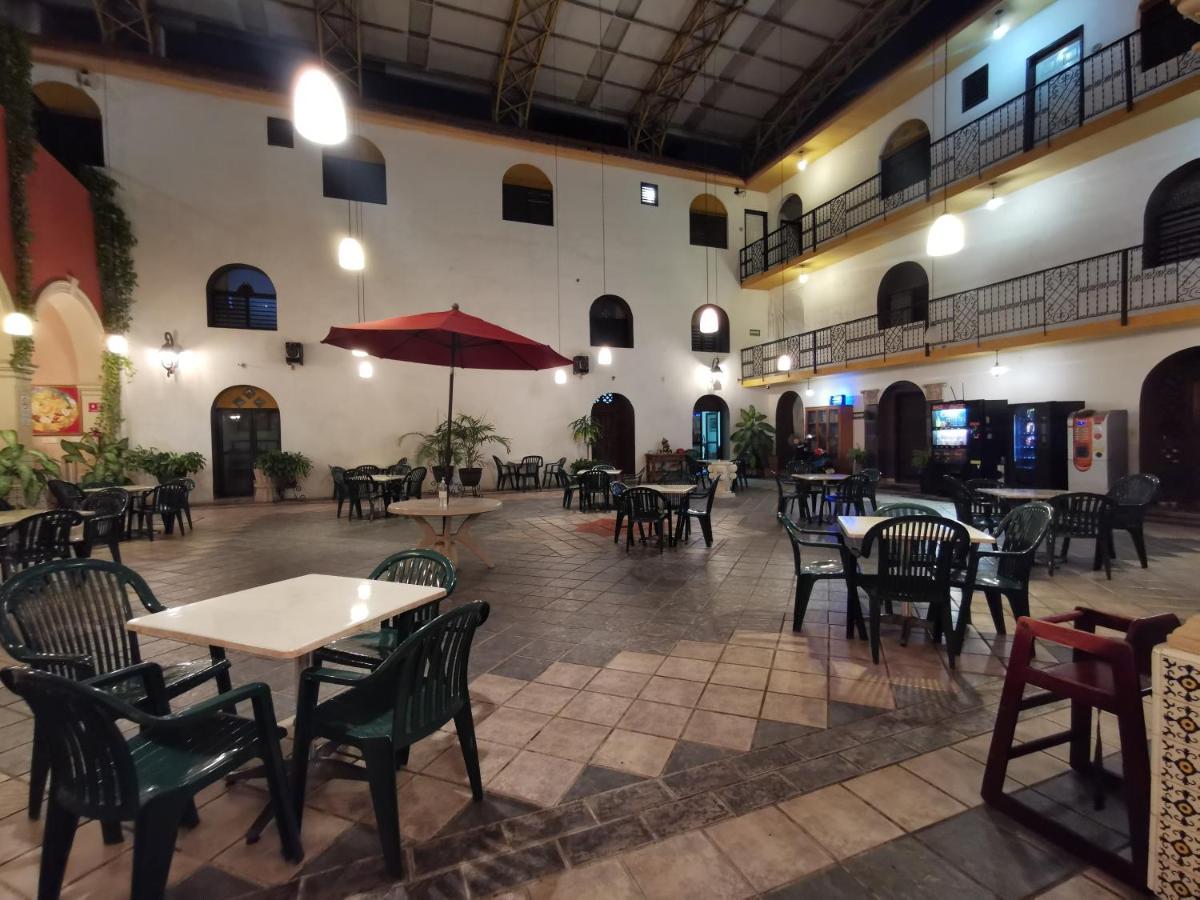 Hotel Doralba Inn Мерида Экстерьер фото